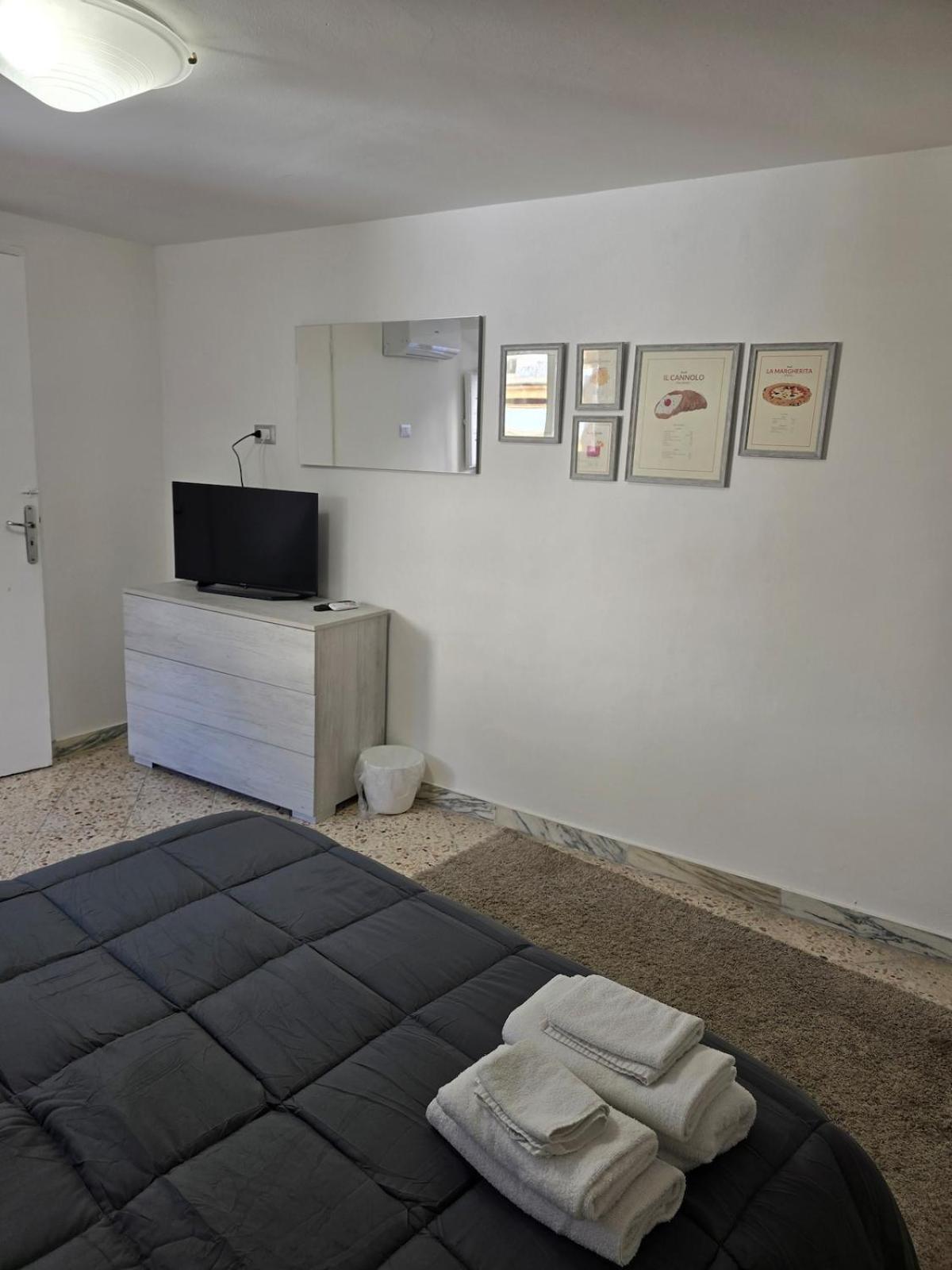 Hotel Mak House Palermo Esterno foto